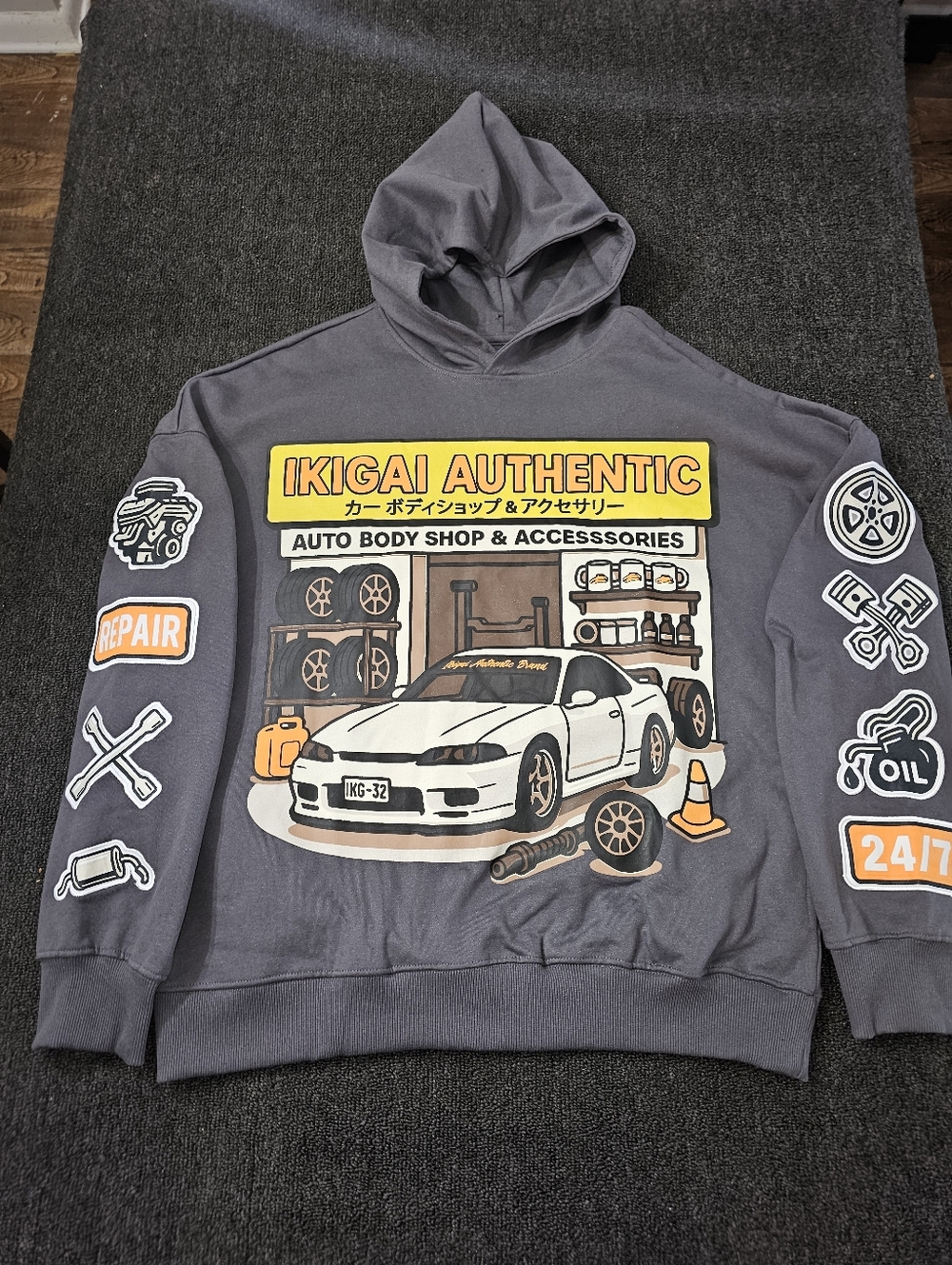 Ikigai Authentic Tokyo,Japan Auto Body Shop Graphic Hoodie Gray Men's Size Large